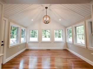 24 Deer Meadow Rd, North Andover, MA 01845