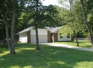 28 Spring Valley Loop, Marshfield, MO 65706