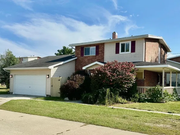 9907 Mississippi St, Oscoda, MI 48750