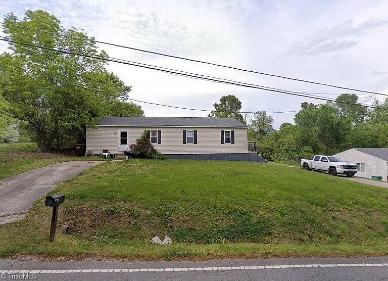 1st image of 2715 Central Ave