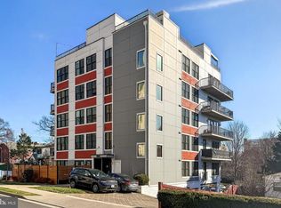 1245 N Pierce St Unit 8, Arlington, VA