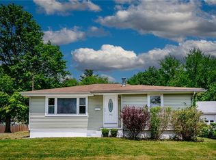 216 Hall Ave, Meriden, CT 06450