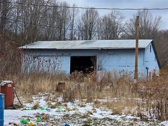 2nd image of 4350 Waterbury Hill Rd