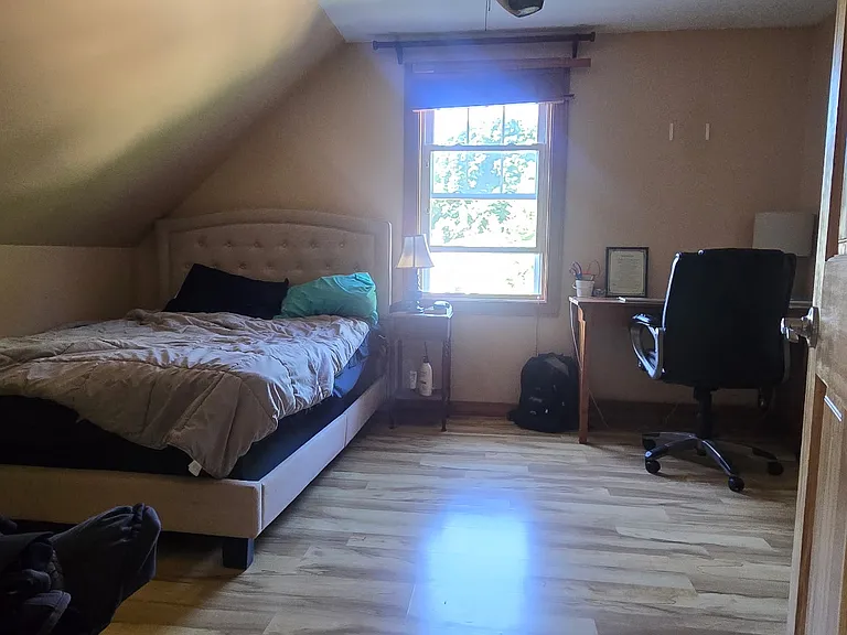 34 Tucker Ave #34B — Photo 4