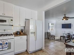 916 Thomas Ave, San Diego, CA 92109