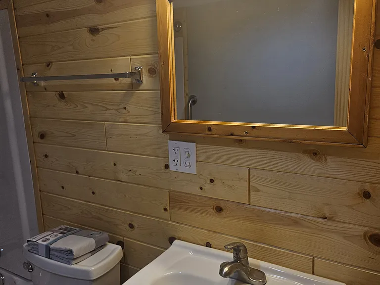 204 N 5th St #2 — Photo 11
