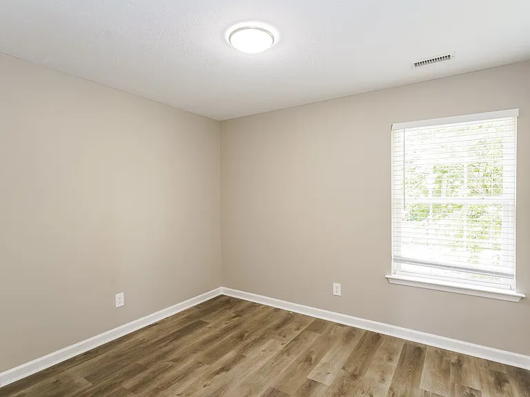 841 Post Oak Dr — Photo 13