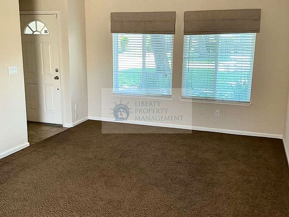 4th image of 1177 Norwegian Ave APT 40