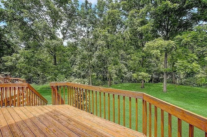 19 Oxford Ct — Photo 15