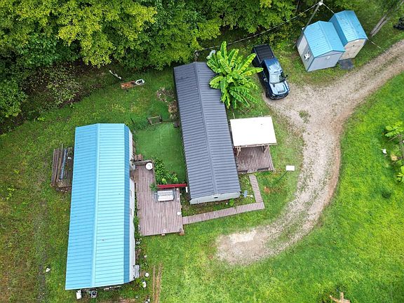 5th image of 1225 Vine Dr