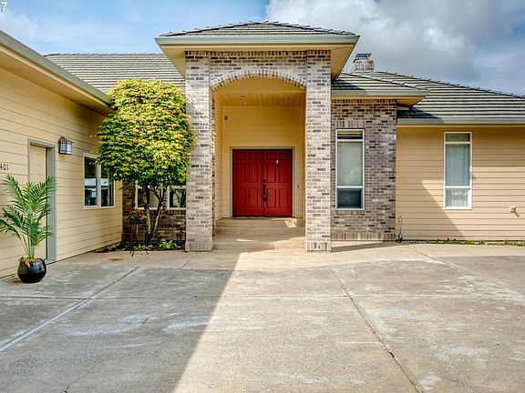 4th image of 24401 NE 132nd Cir