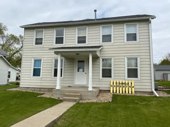 215 E 5th St, 215 E 5th St #3, Wilton, IA 52778