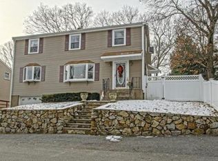 12 Winstead Ave, Woburn, MA 01801