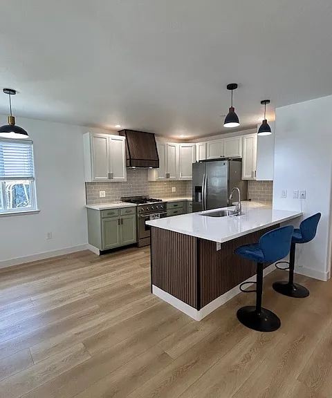 769 Upham St — Photo 11