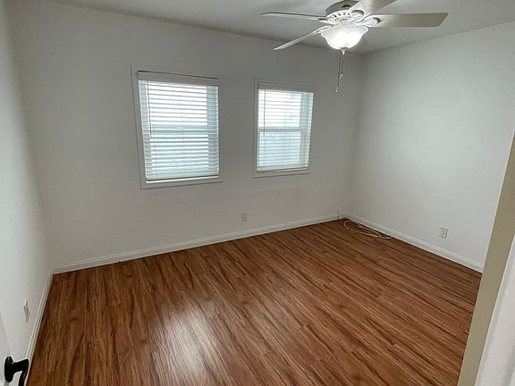 4th image of 713 S Catalina Ave #713A