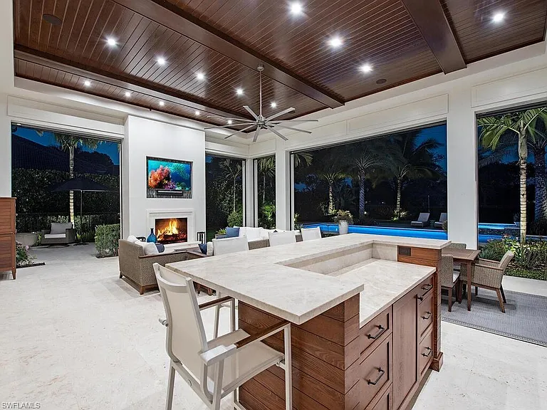 740 Banyan Blvd — Photo 11