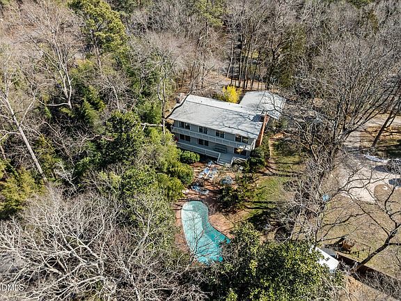 3rd image of 1709 Curtis Rd