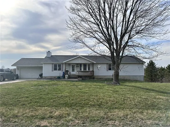 32469 110th St, Winston, MO 64689