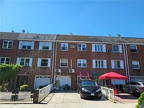 1st image of 70-13 30th Ave