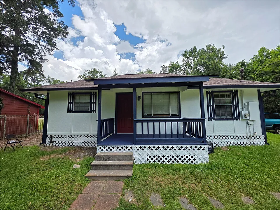 18891 Ferne Dr