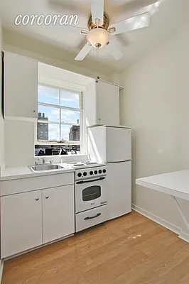 Rented by Corcoran | media 6