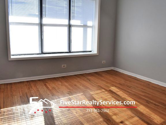 2nd image of 4614 N Kedzie Ave #303