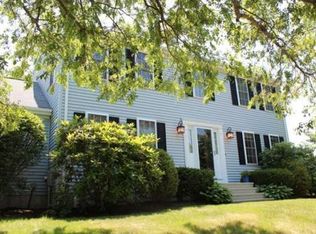 2 Baker Ln, Hopkinton, MA 01748