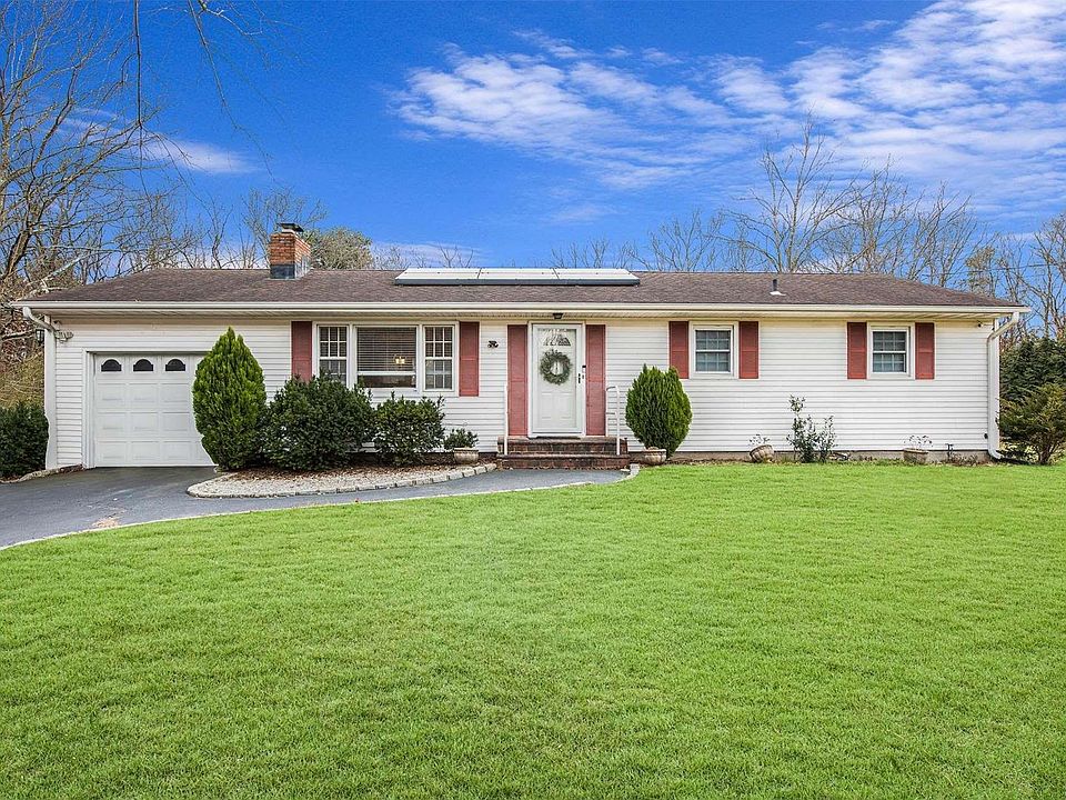 1st image of 180 Robinson Avenue
