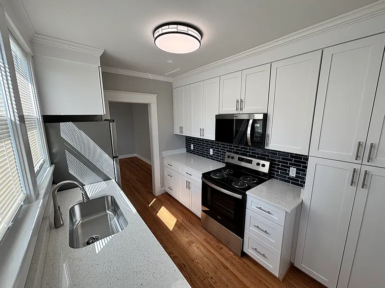 203 Maryland Ave #2 — Photo 1