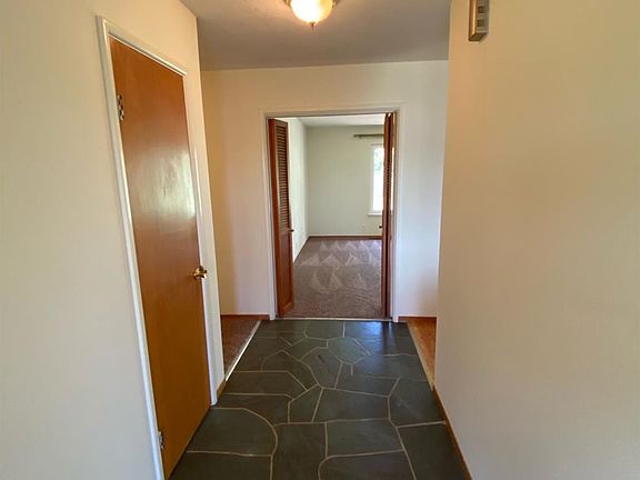 3rd image of 268 W Celeste Ave