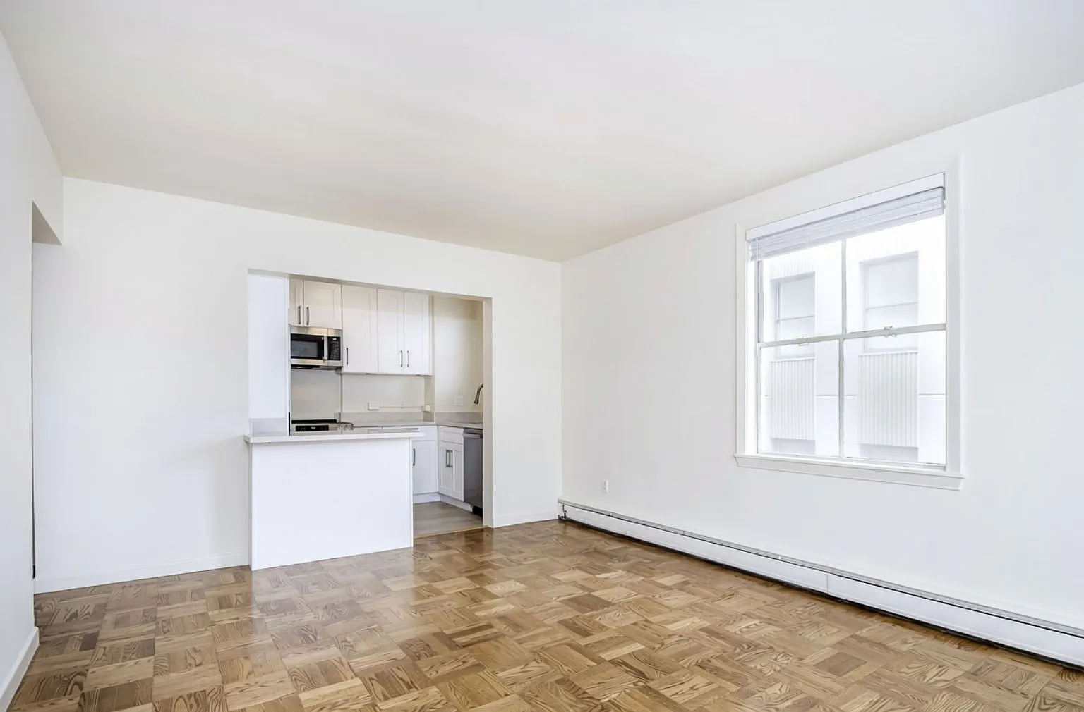 1 bed, $4,995 — Photo 3