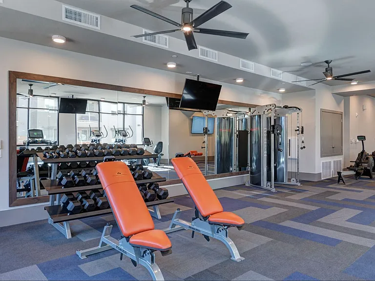 Scottsdale Grand — Photo 50