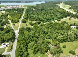 1009 S 220 W, Sand Springs, OK 74063