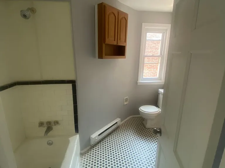 3625 Everett St #3 — Photo 8