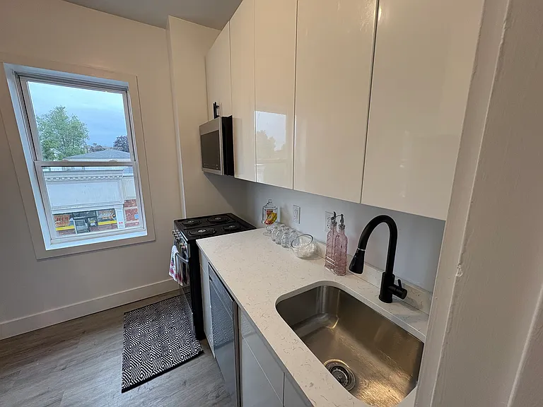 1252 Main St #2B — Photo 9