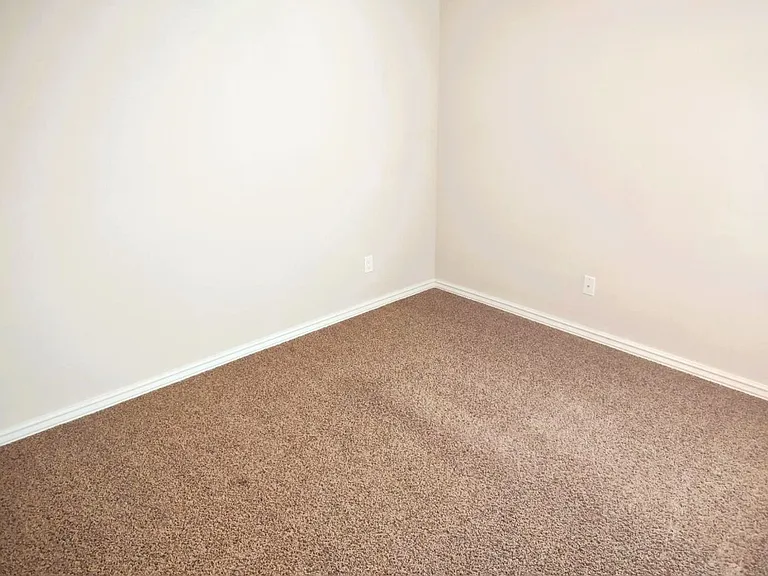 7332 Meadow Sage Dr — Photo 29