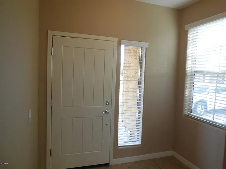 1131 E Cedar St — Photo 22