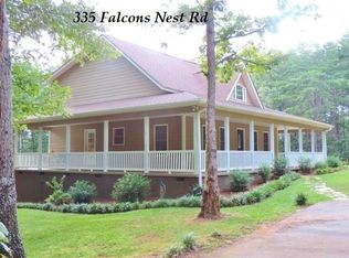 335 Falcons Nest Rd, Walhalla, SC 29691