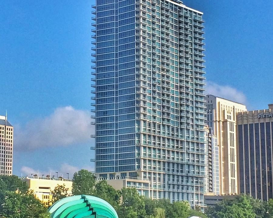 The Vue at Lake Eola