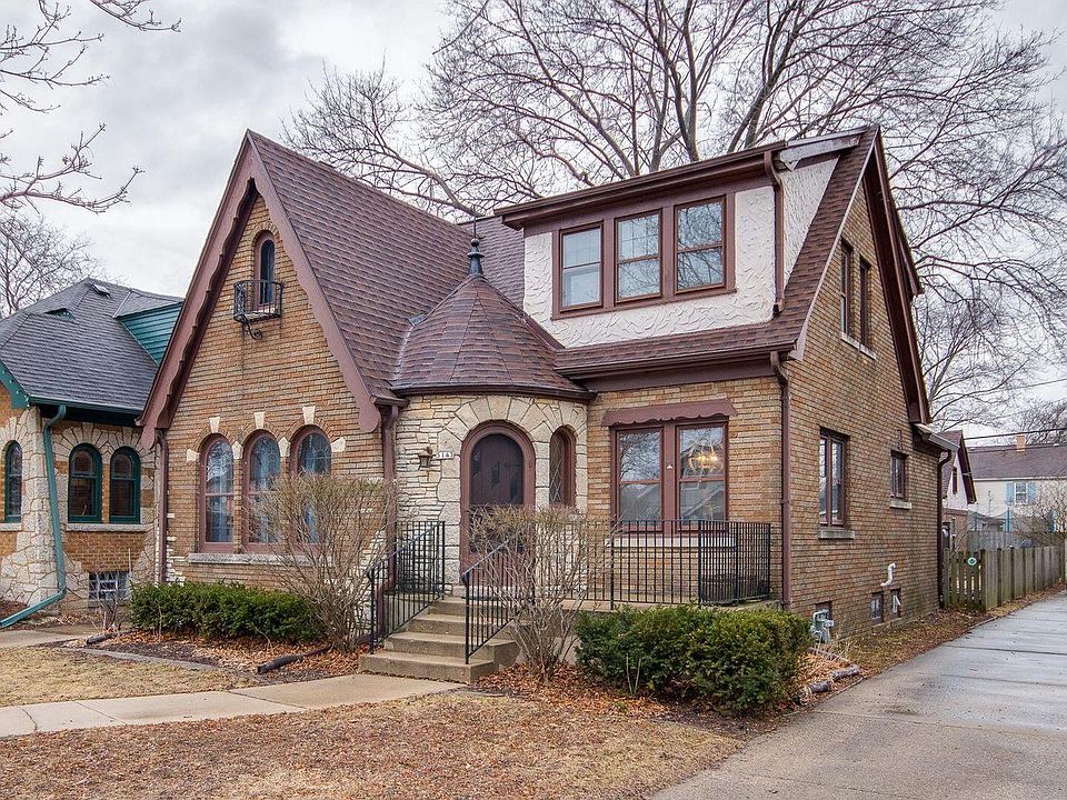 5143 North Berkeley Blvd, Whitefish Bay, WI 53217 Zillow