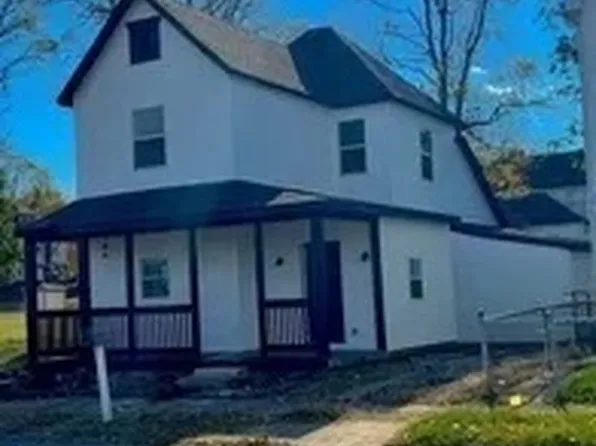 1335 E Washington St, Muncie, IN 47305