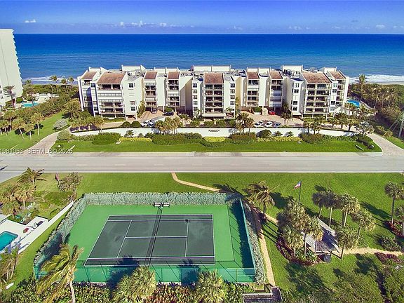 4th image of 19670 Beach Rd #A-404