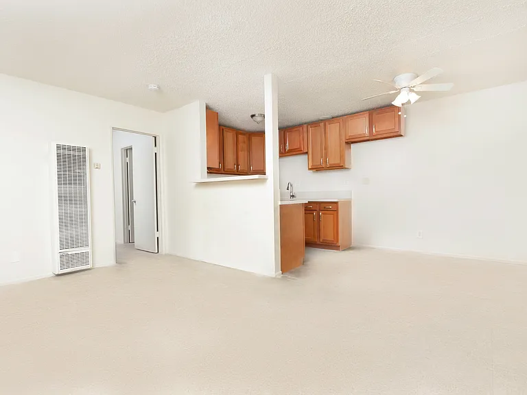 1939 E Wilson Ave #5 — Photo 5