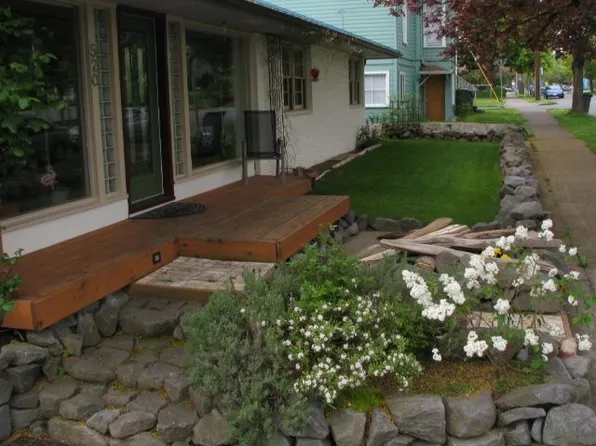 520 14th St NE, Salem, OR 97301