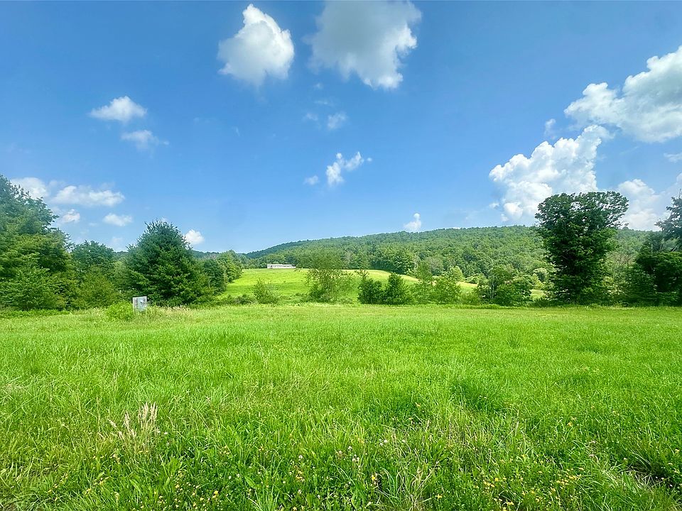 1st image of 350 Tunnel Rd