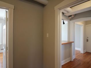 4402 W Belden St APT 3, Chicago, IL
