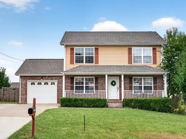 3414 Queensbury Rd, Clarksville, TN 37042