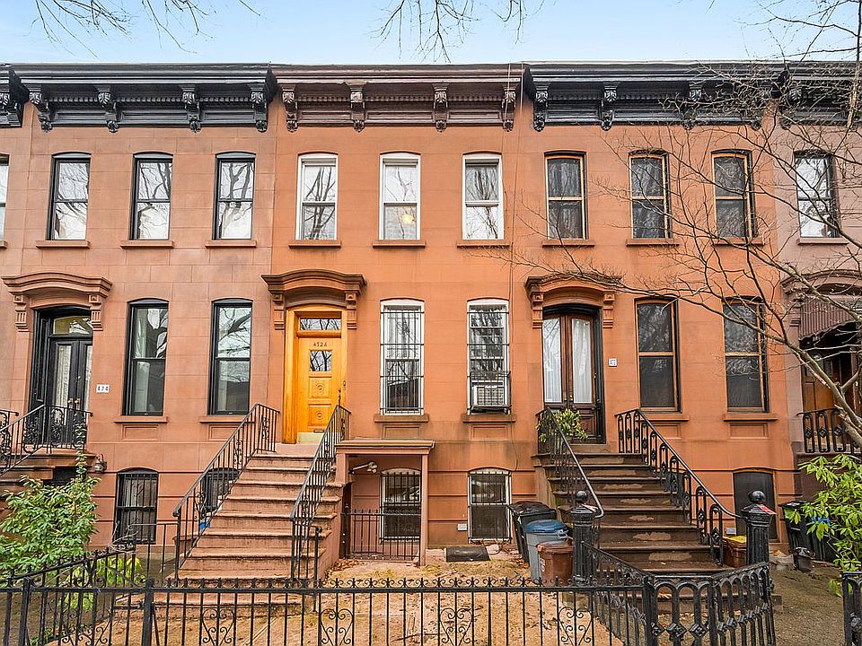 1st image of 472 16th St #A