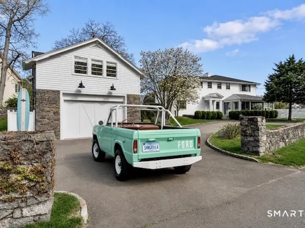 13 Edgehill Drive, Darien, CT 06820