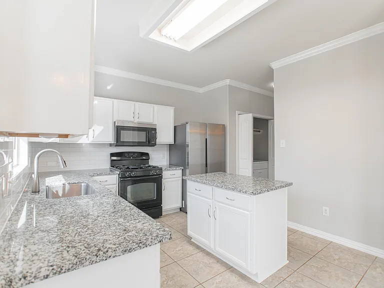22519 Goss Spring Ct — Photo 22